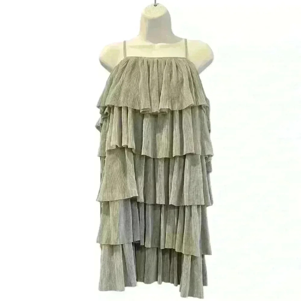Listicle NWT Tiered Mini Dress Color Dark Gray Size Small